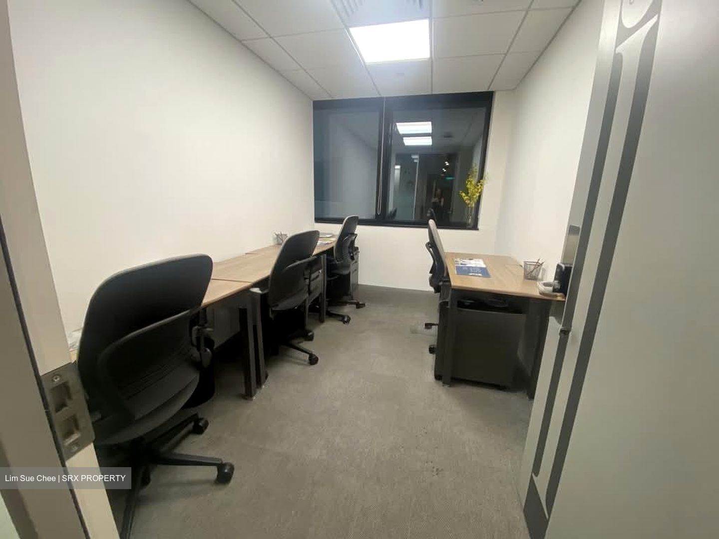 Republic Plaza (D1), Office #571677911